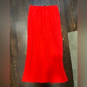 Red linen maxi skirt with bow detail